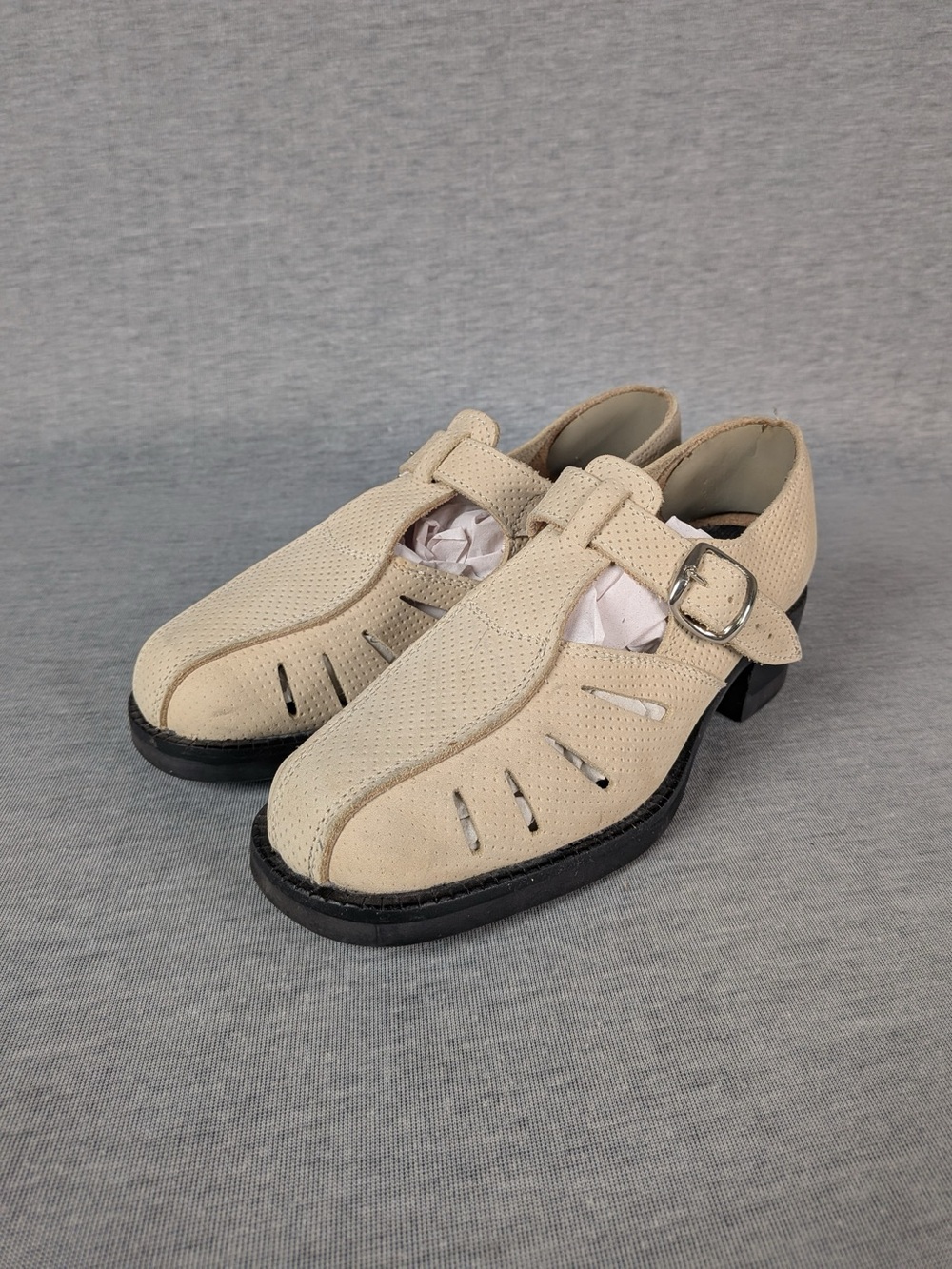 Made in 🇨🇦 Vintage Roots T-Strap Mary Jane Clog - Picture 3 of 16